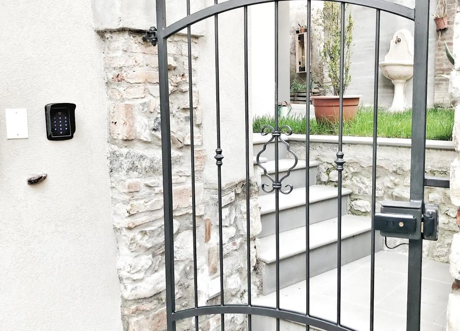 Bed and Breakfast Casa Barteei Monte Isola 0*,  Italia